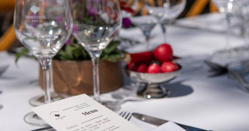 Les banquets du Géant de l’AOC Ventoux@Lolie Martinez - Isle sur la Sorgue Tourisme