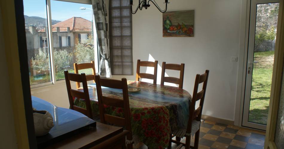 Lismon Lambert@Lismon Lambert