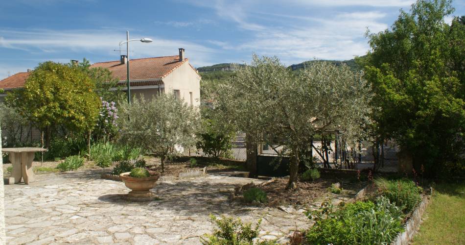 Lismon Lambert@Lismon Lambert