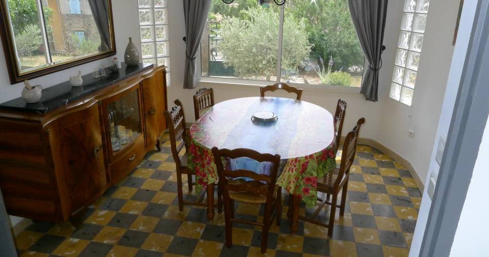 Lismon Lambert@Lismon Lambert