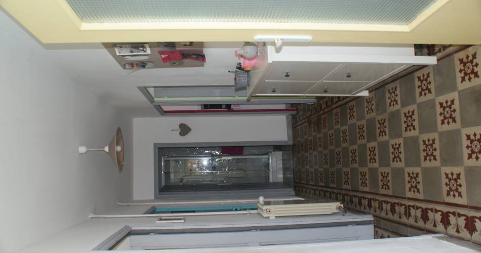 Lismon Lambert@Lismon Lambert