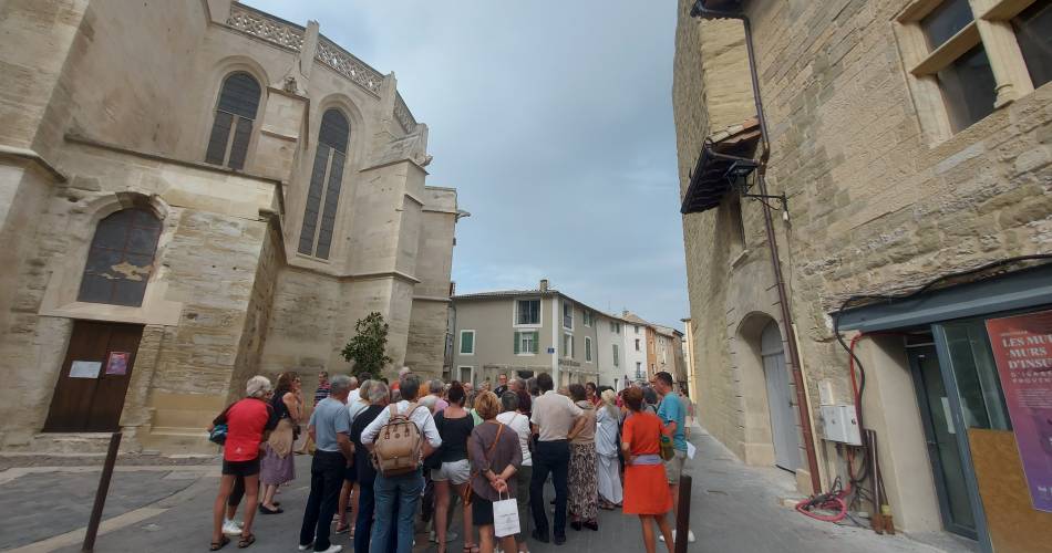 Visite commentée « L’actualité du patrimoine : tour de ville »@Ville de L'Isle-sur-la-Sorgue - Direction du Patrimoine