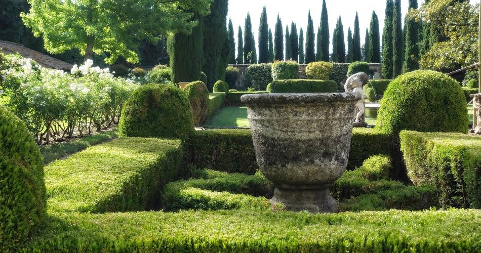 Château de Brantes Garden and Grounds@©brantes