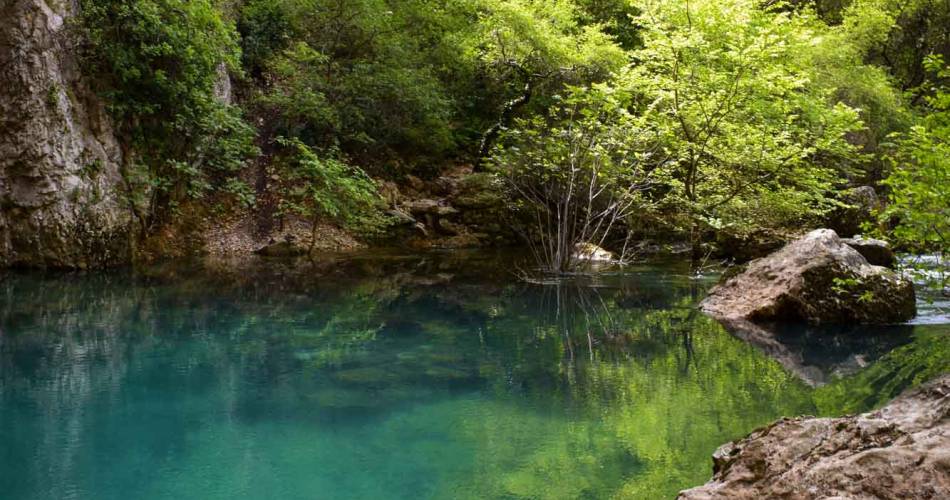 Lagnes par les entrailles de Fontaine de Vaucluse - avec Destination Luberon@Destination Luberon