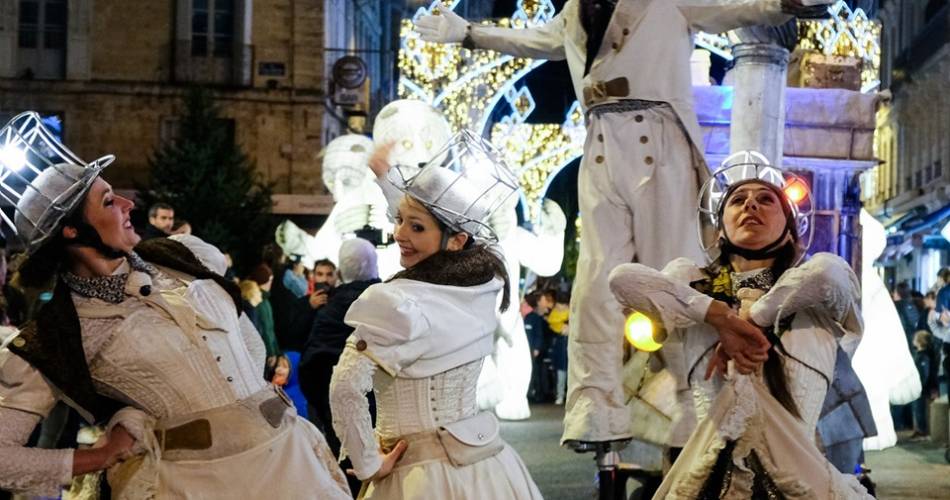 Weihnachtsumzüge und -paraden@©Olivier Tresson / Avignon Tourisme