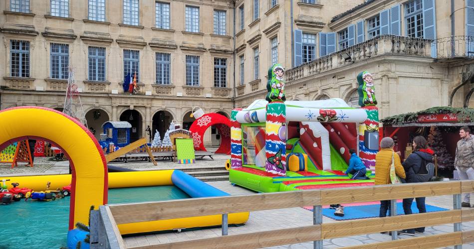 Jeux de Noël en famille!@Ville de Valréas