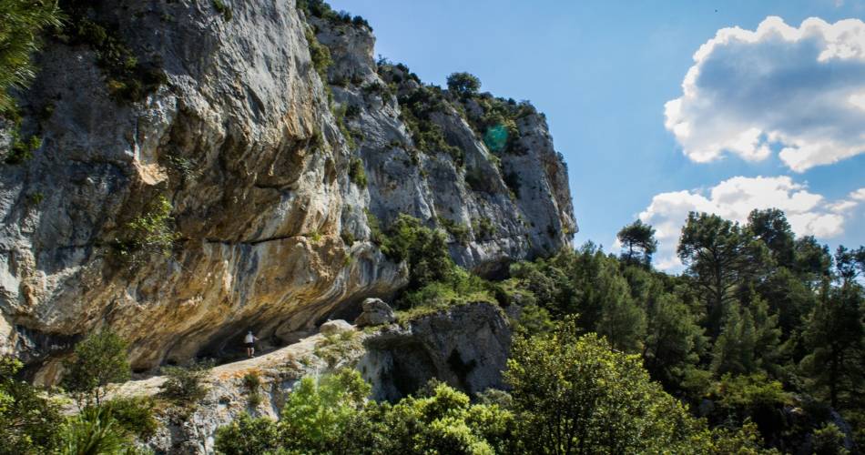 ROBION - Rochers de Baude et Crane de Colombier@©Jérémie Haye - PNR Luberon