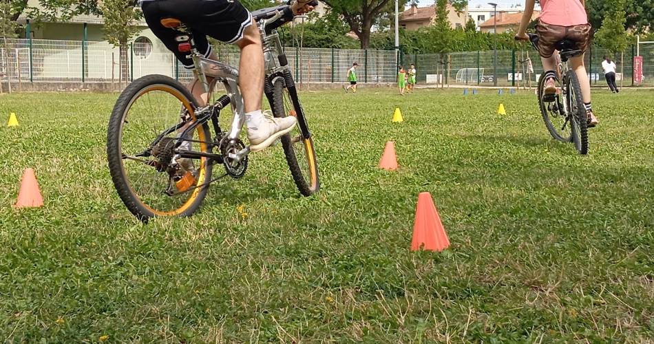 À vélo avec les enfants : initiation et plaisir@©La maison du vélo du Grand Avignon