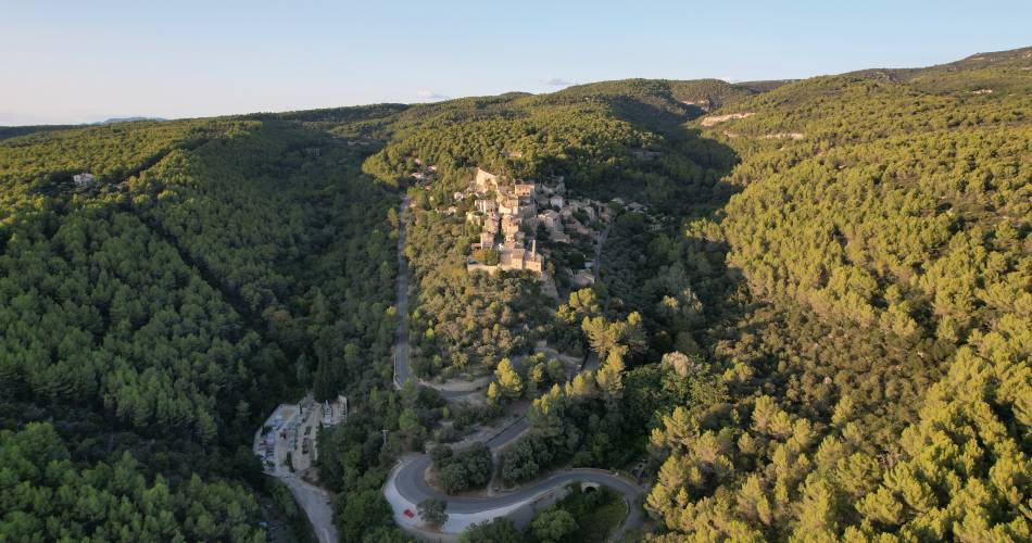 Randonnée au pays de la pierre sèche à Saumane - avec Destination Luberon@@Destination Luberon