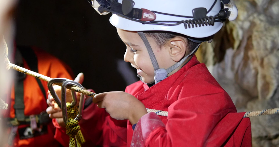 Aven d'Orgnac Grand Site de France, visit the cave and the Cité de la Préhistoire (Prehistoric City)@Aven d'Orgnac
