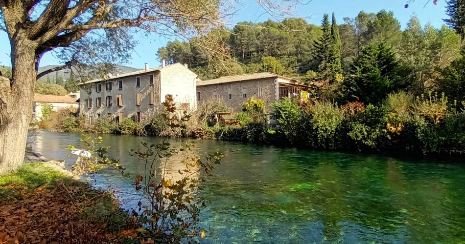 Provence et Tourisme en E Bike@Denis Courtial
