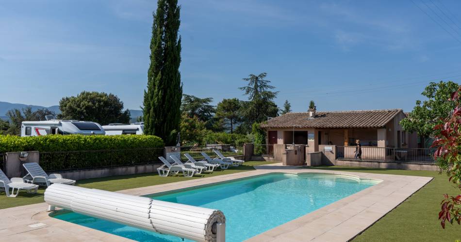 Lubea camping@© Office de tourisme Pays d'Apt Luberon