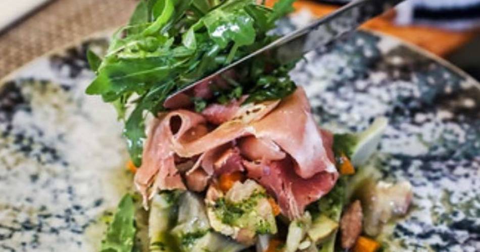 B2 Restaurant@B2 Restaurant_Fontaine-de-Vaucluse