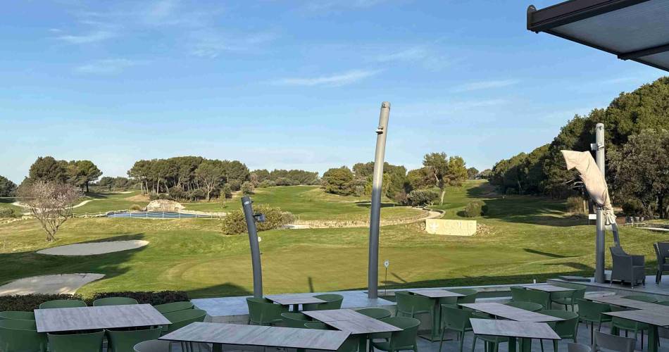 B2 Restaurant@B2 Restaurant_Fontaine-de-Vaucluse