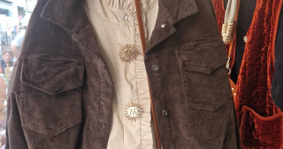 Chic Sell@Chic sell