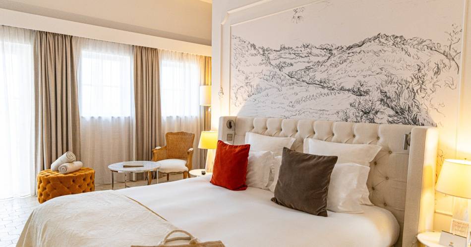 Le Mas des Herbes Blanches@© Marine Nedjam Lemaire x Pars Agère