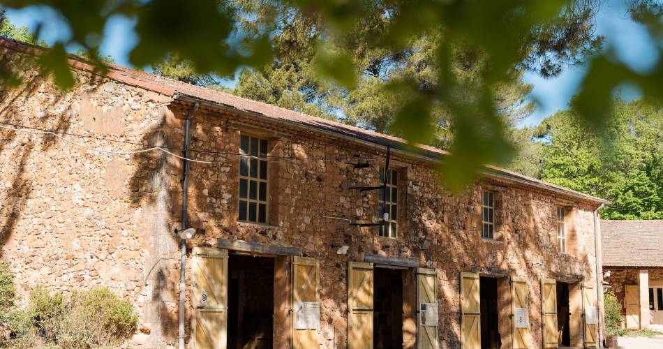 ôkhra: From ochre to paint, an exclusive family experience@ôkhra