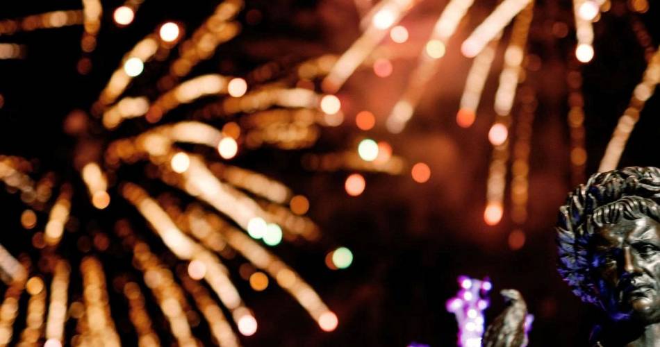 Gedenken an die Befreiung von Vaison-la-Romaine und Feuerwerk@Ville de Vaison-la-Romaine