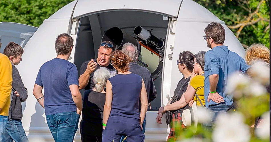 Erwachsenenpraktikum zur Einführung in die Astronomie und Astrophysik@Observatoire Vaison la Romaine