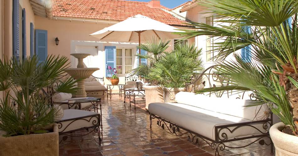 Le Restaurant Otello@Droits libres Direction du comtadin