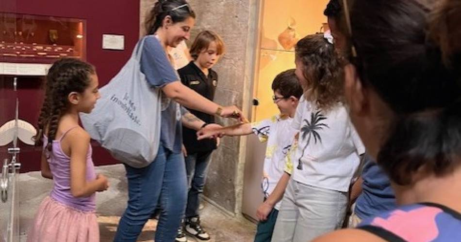 Les visites -ateliers jeune public- Archéologue céramologue en herbe@@Musée Lapidaire