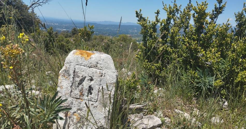 MAUBEC - La draille des frères Nouguier@©Coralie Calès - PNR Luberon