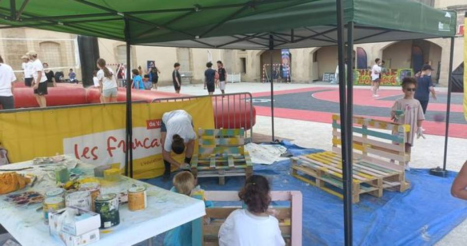 Village des loisirs : Bâtis ton village@Mairie de Carpentras