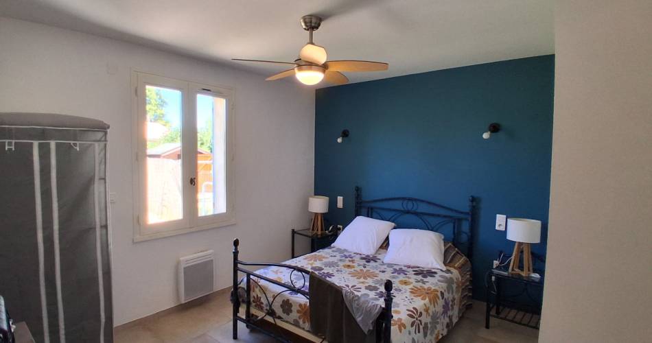 Les espélugues du partage des eaux@CAREDDU Robert