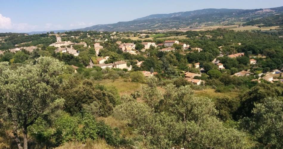 GOULT - Chemin de la Virginière@©Alain Hocquel - VPA
