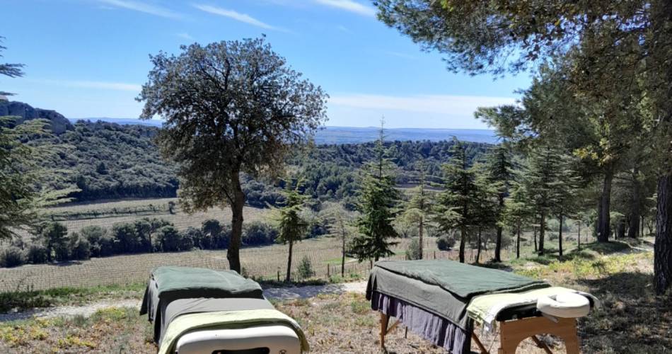 Massages dans les vignes - Domaine de Durban@Sylvie GRAC