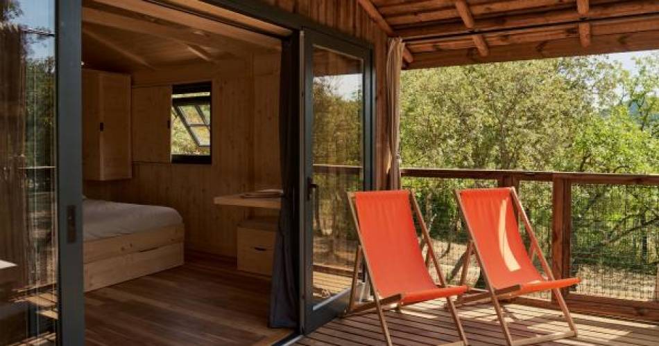 Domaine La Ferme Hi Bride - Les Ecolodges@Les Ecolodges Thym, Cyste, Cade  de la Ferme Hi Bride_Villelaure