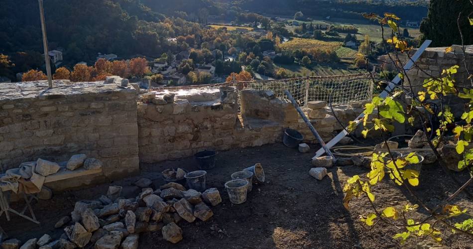 Château d'Entrechaux@Association pour la sauvegarde du château d'Entrechaux