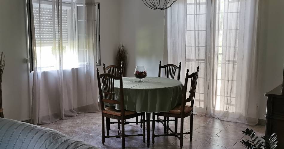 Maison spacieuse aux portes du Luberon@Mme Canu