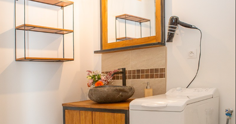 Nature & détente jacuzzi au pied du Mont Ventoux@Nature &détente