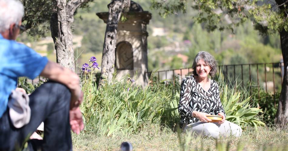 Verhalenwandeling in het hart van het dorp@Émilie Reynaud Cochet - Coll. OTIVP