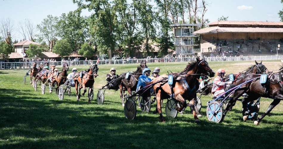 Visite commentée d'un hippodrome@Julie Vandal