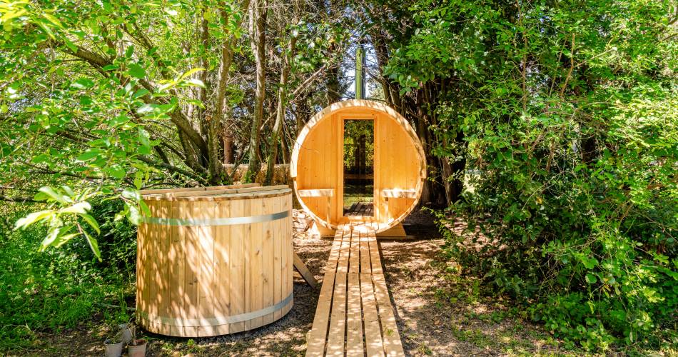 Tinyhouse&abeilles : séjour insolite en Provence@© Happy-Culture