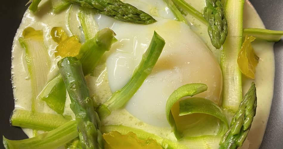 Une femme en cuisine@CD