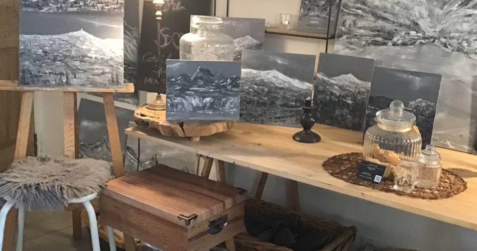 STORIA DI CORE : Artiste Peintre@NOIR Isabelle