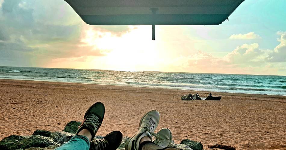 VAN-AWAY PROVENCE@Van-away