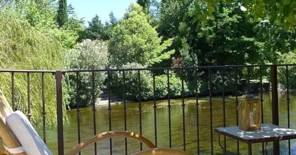 Les pieds dans l'eau@FLEBRETON