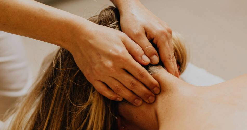 Massage Yoga Ayurveda en Luberon@Oriane Brun