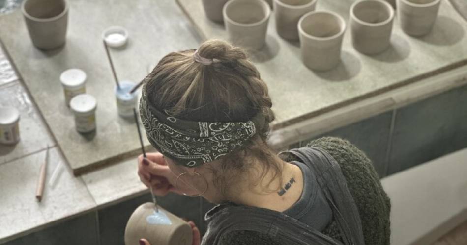 Slow Workshops (ceramics classes) at the Domaine de La Parpaille@Les ateliers Slow (cours de céramique) au Domaine de La Parapille_Cucuron