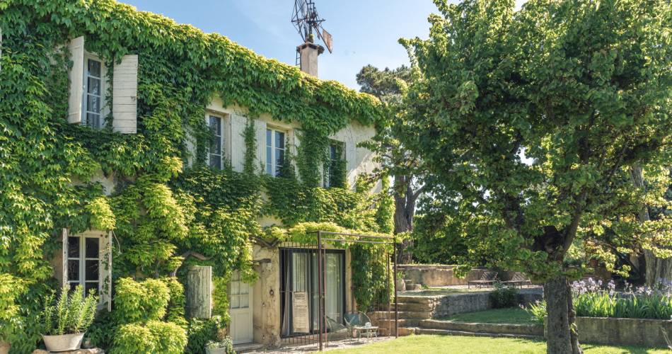 Slow Workshops (ceramics classes) at the Domaine de La Parpaille@Journée Pool & Lunch au Domaine La Parpaille_Cucuron