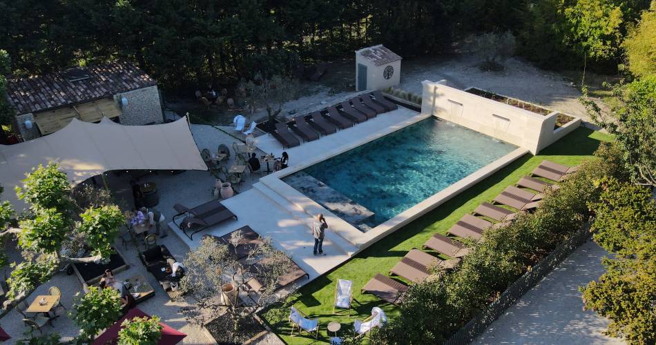 Le 901 côté piscine Luberon@Le Domaine des Grés
