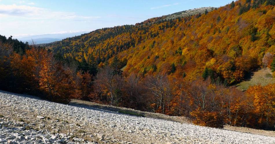 APT - Tour des ocres du Luberon en 4 jours@©Françoise Delville - PNR Luberon