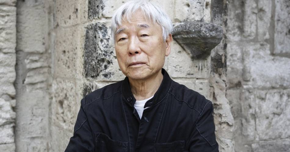 Relatum: Lee Ufan at the Palais des Papes@©Photo Claire Dorn courtesy Studio Lee Ufan