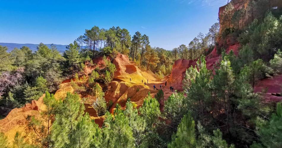ROUSSILLON - Ecomusée, village coloré et sentier des ocres@©OTI Luberon Pays d'Apt