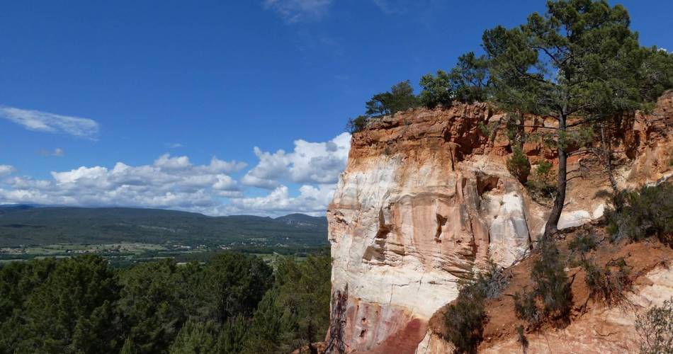 ROUSSILLON - Rando insolite@©Eric Garnier - PNR Luberon