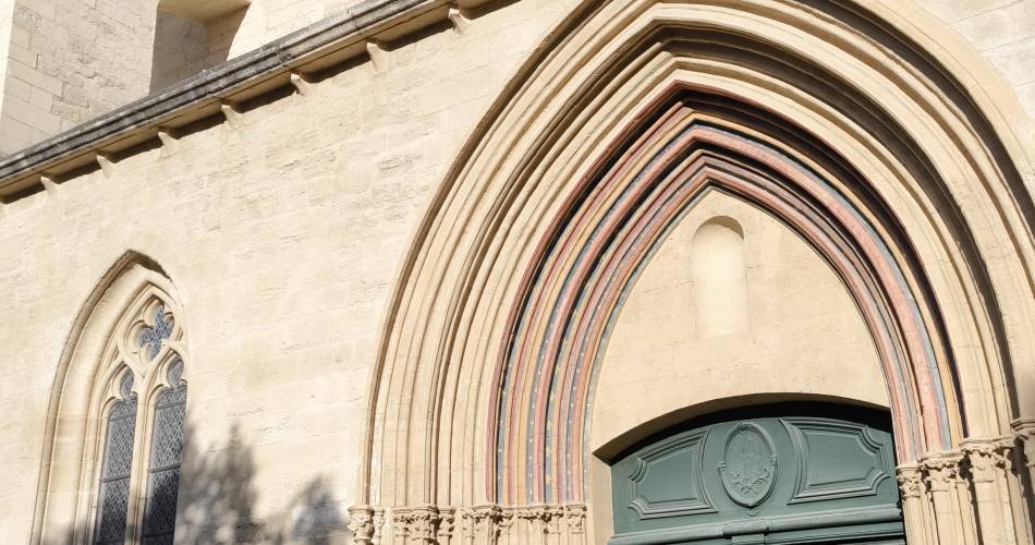 Visite commentée : la Collégiale, son histoire et ses mystères@CPoirier OT GA
